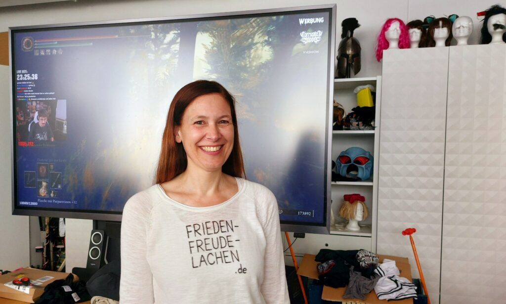 Frieden Freude Lachen bei Hand of Blood