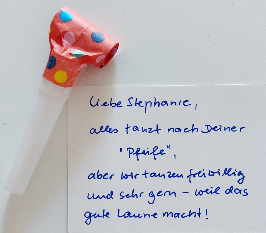 Lachyoga Berlin Stephanie Esser Probleme vergessen